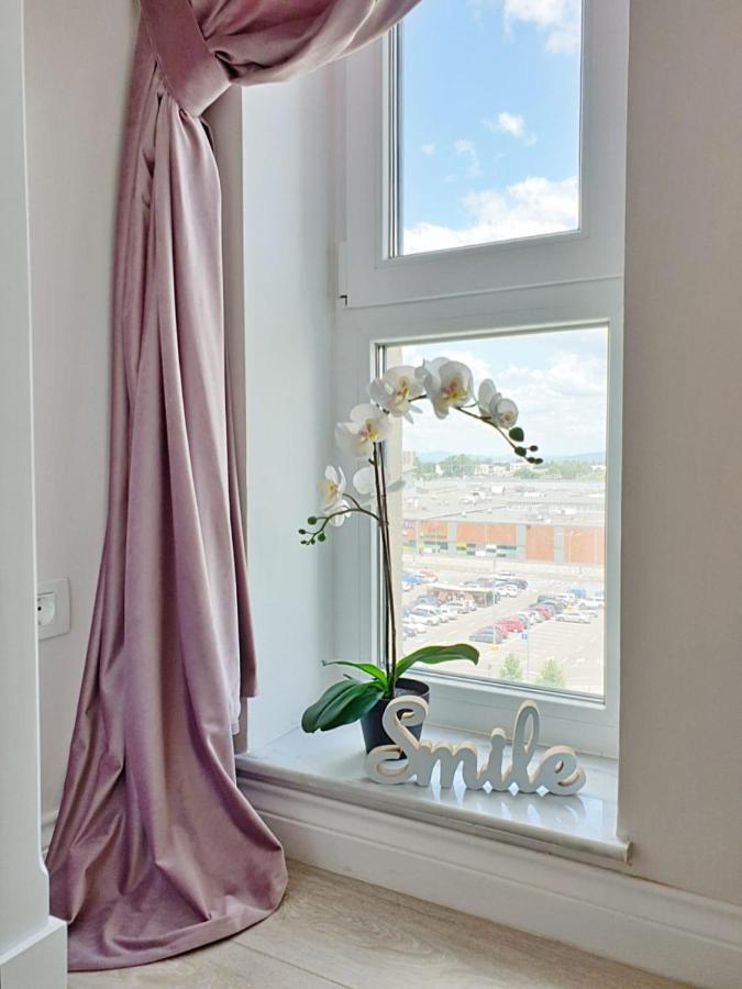 Zen Apartments Braşov Buitenkant foto