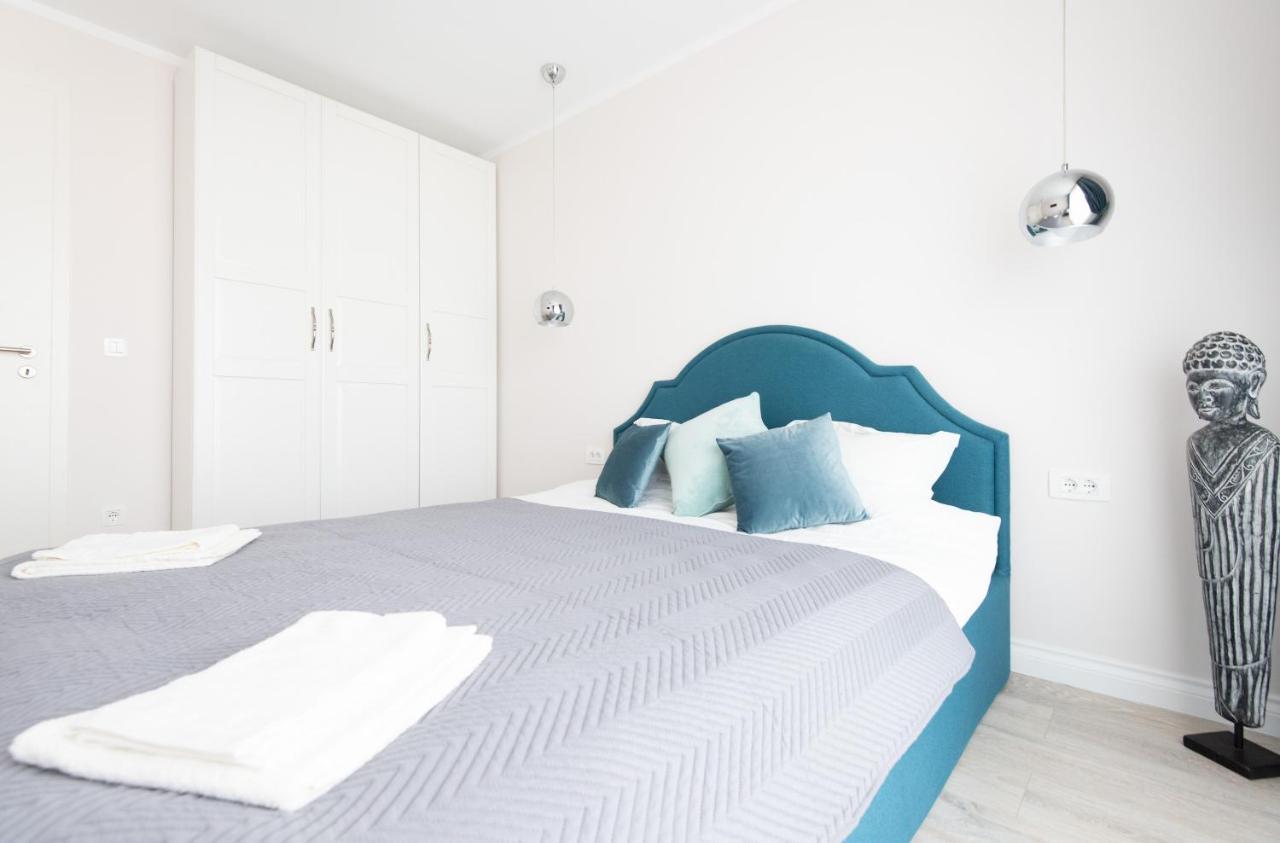 Zen Apartments Braşov Buitenkant foto